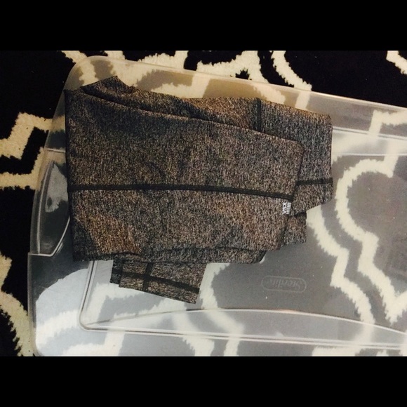 Victoria Secret VSX Sport - Picture 7 of 7